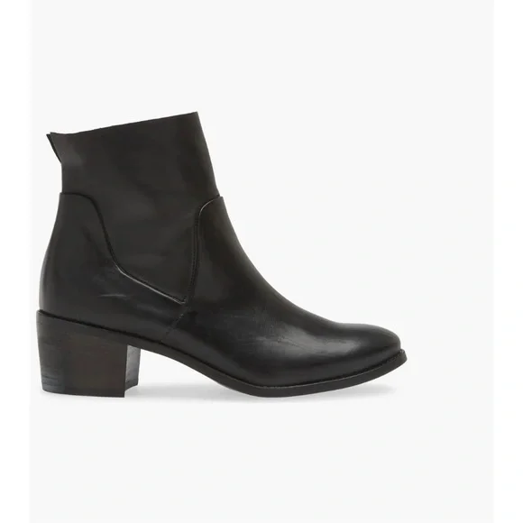 Paul Green Suzette / Nicole Bootie. Brand New in Box. US Sizes listed